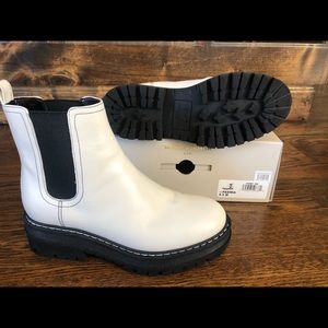 Marc Fisher Padmia ivory booties, worn only twice